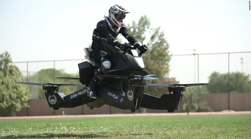 Hoverbike S3: La moto voladora que prueba la policía de Dubai